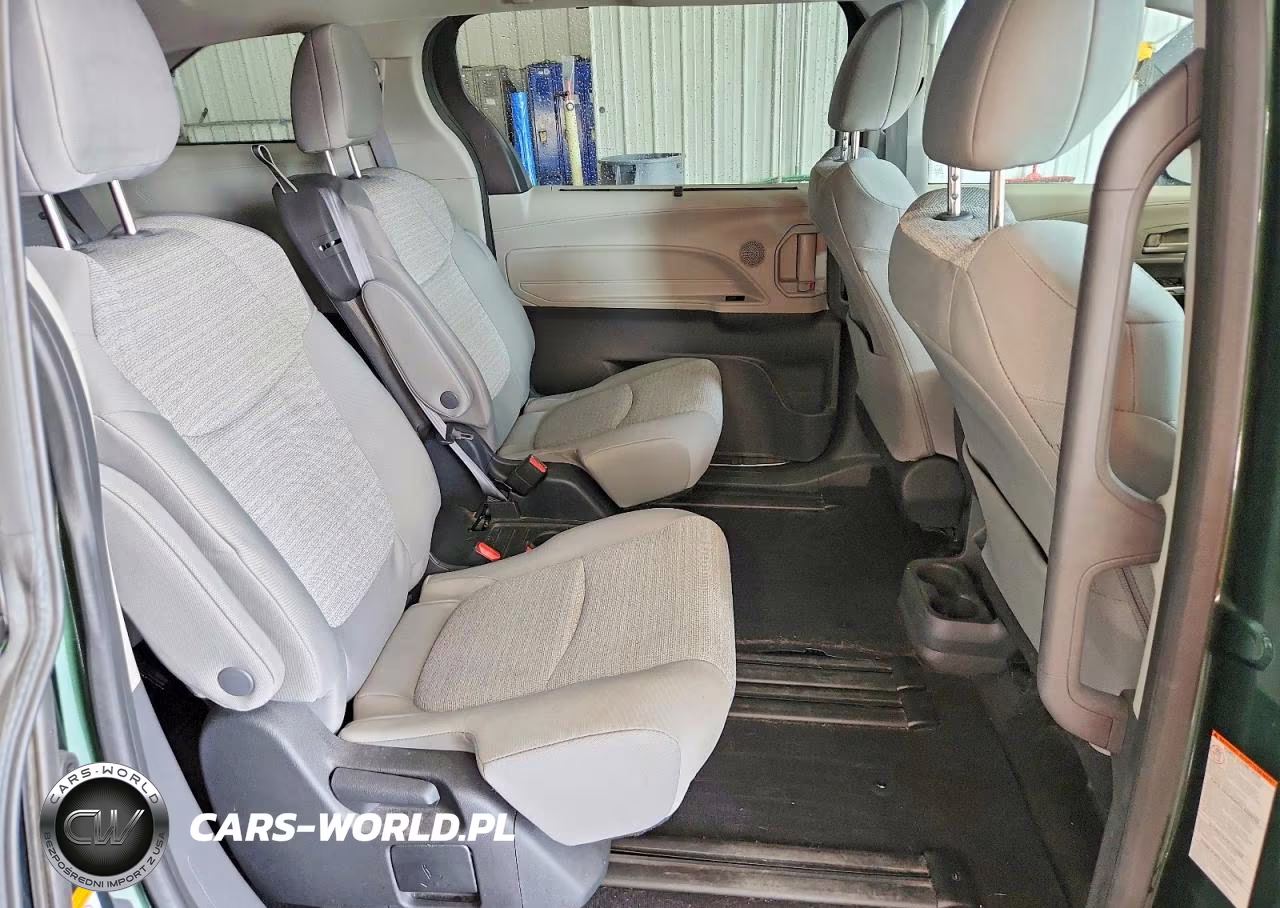 2022 Toyota Sienna Le VIN:5TDKRKEC8NS126110 - 11