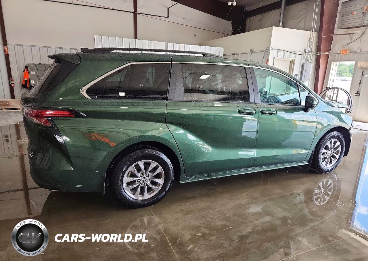 2022 Toyota Sienna Le VIN:5TDKRKEC8NS126110 - 3