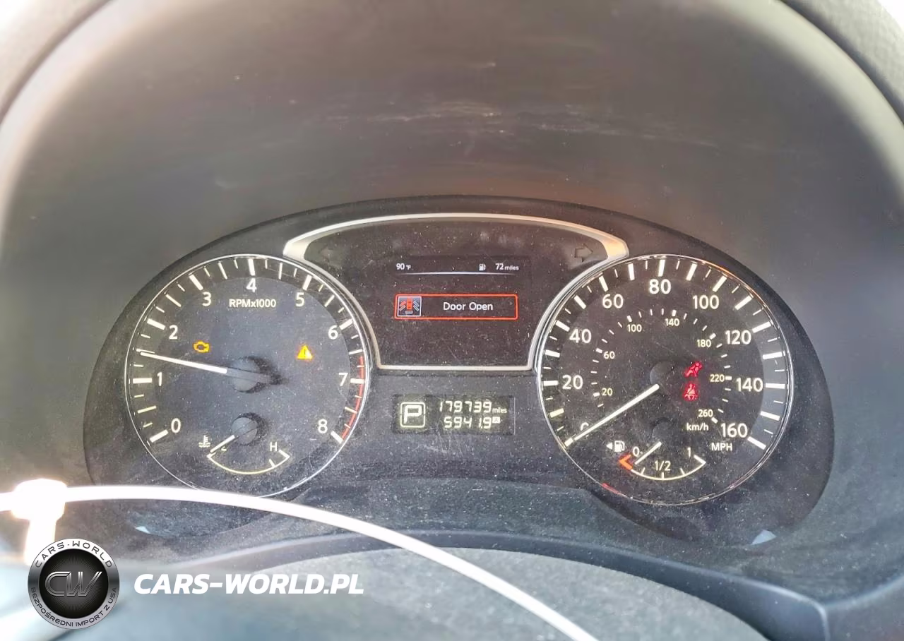 2015 Nissan Altima 2.5 S VIN:1N4AL3APXFC270374 - 9