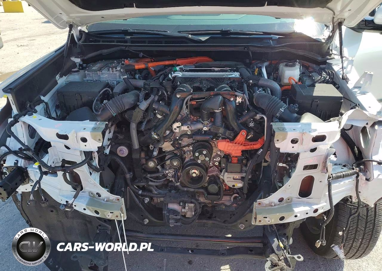 2025 Toyota Sequoia Platinum VIN:7SVAAABA2SX054722 - 12