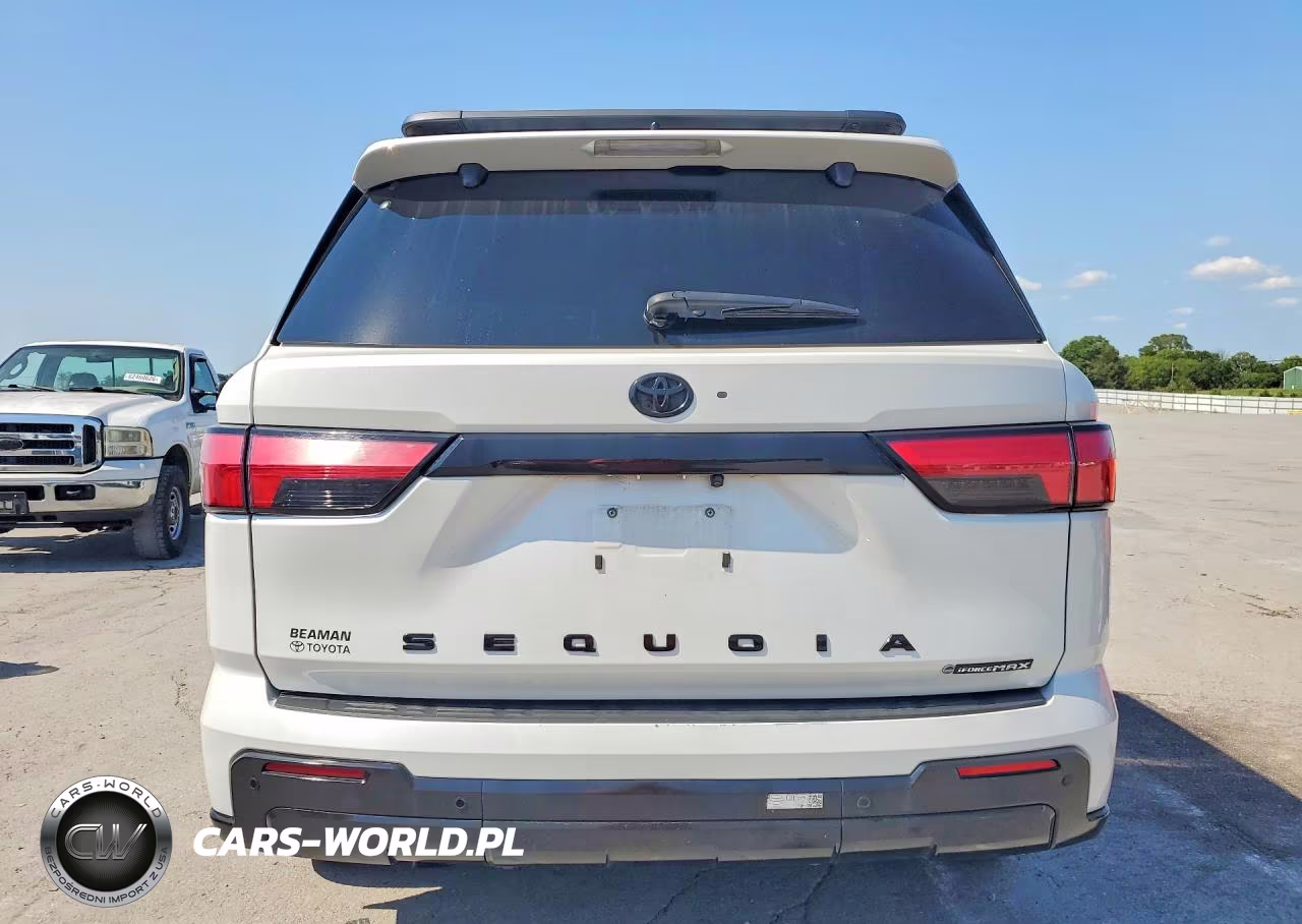 2025 Toyota Sequoia Platinum VIN:7SVAAABA2SX054722 - 6