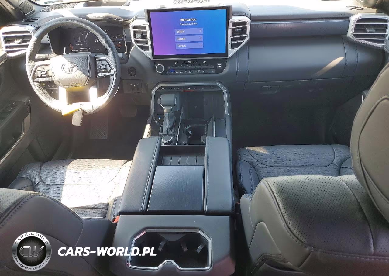 2025 Toyota Sequoia Platinum VIN:7SVAAABA2SX054722 - 8