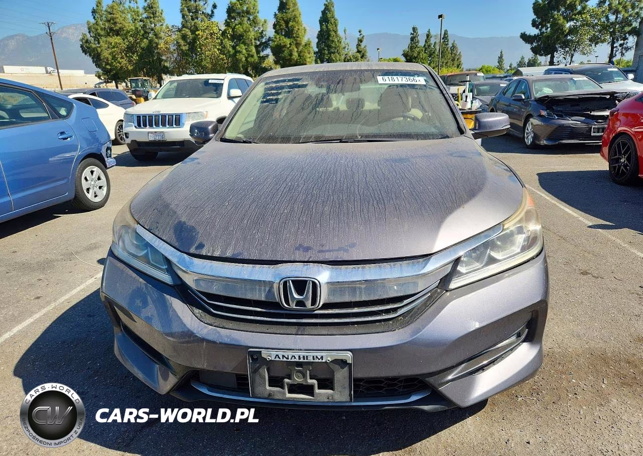 2017 Honda Accord Hybrid VIN:JHMCR6F35HC006666 - 5