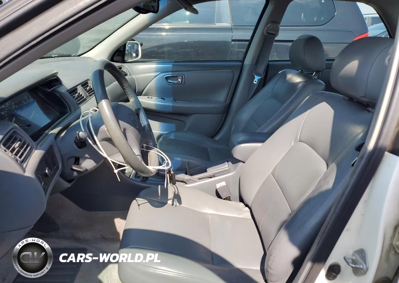 2001 Toyota Camry Ce VIN:JT2BG22K510550819 - 7