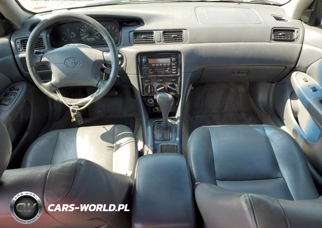 2001 Toyota Camry Ce VIN:JT2BG22K510550819 - 8