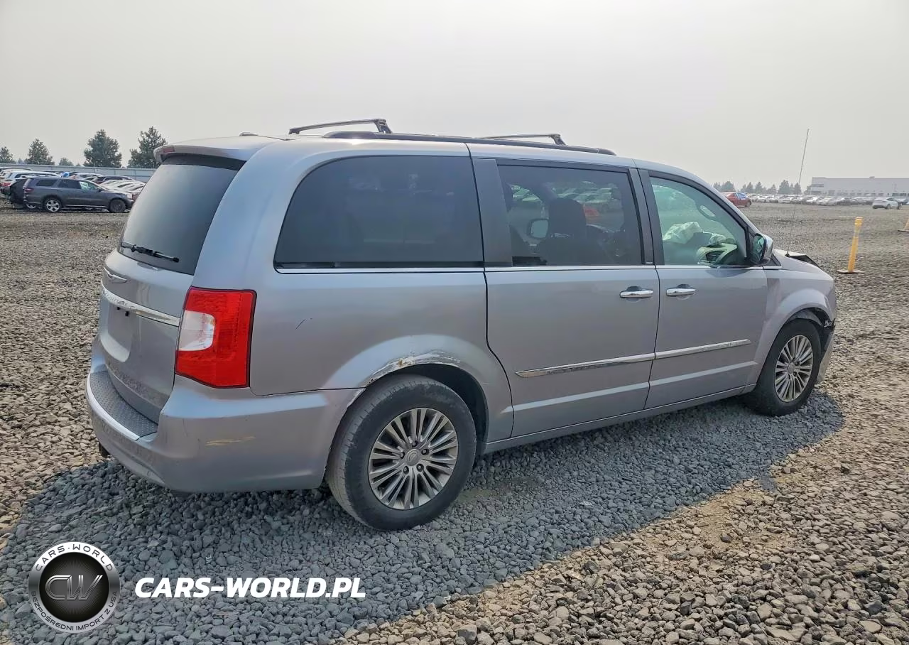 2013 Chrysler Town & Country Touring L VIN:2C4RC1CG6DR818373 - 3