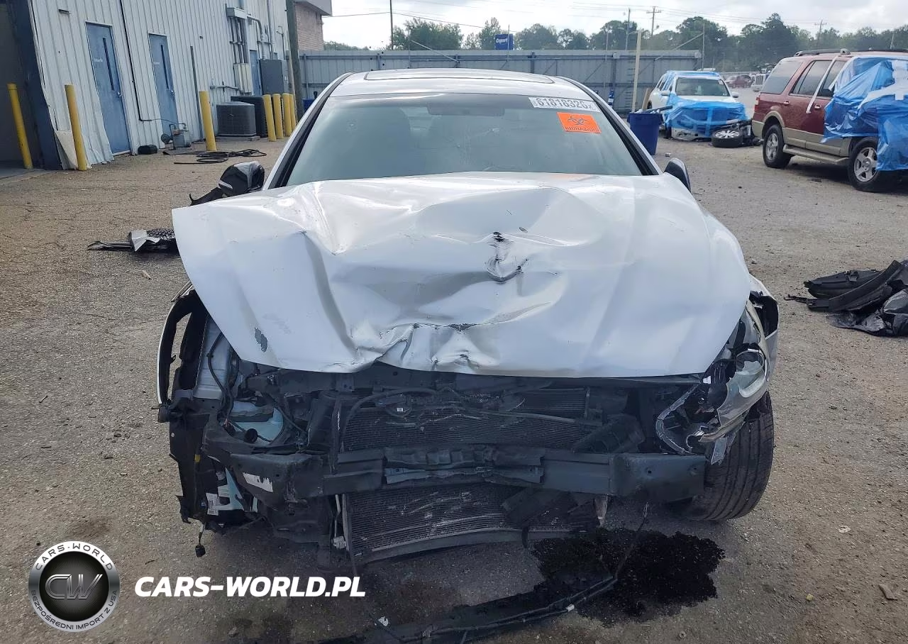 2019 Hyundai Sonata Sport VIN:5NPE34AF6KH813498 - 5