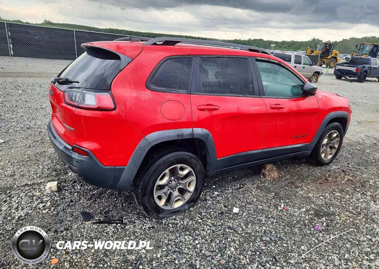 2019 Jeep Cherokee Trailhawk VIN:1C4PJMBX2KD298365 - 3