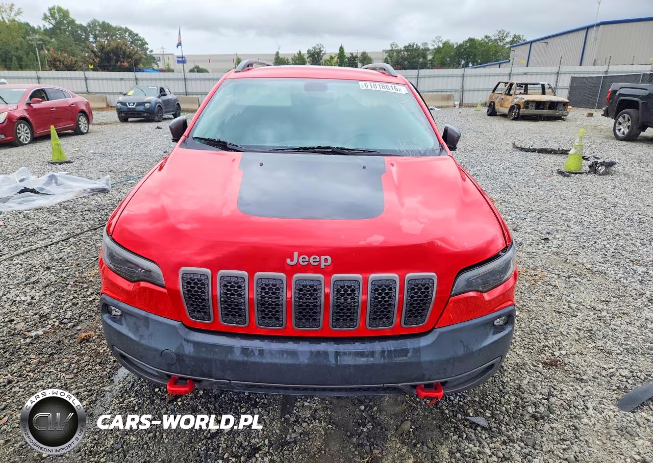 2019 Jeep Cherokee Trailhawk VIN:1C4PJMBX2KD298365 - 5