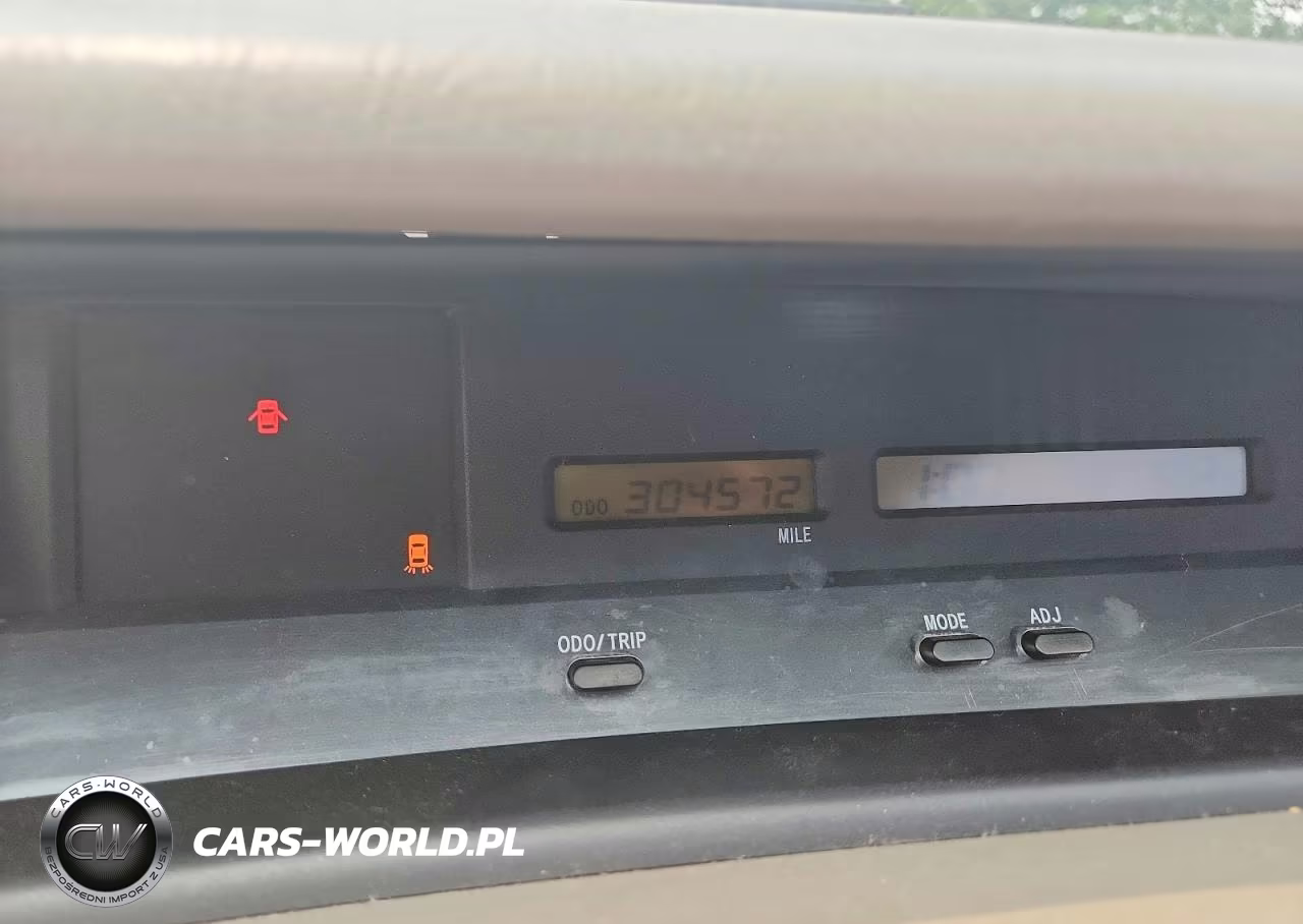 2000 Toyota Avalon Xl VIN:4T1BF28B2YU028374 - 9
