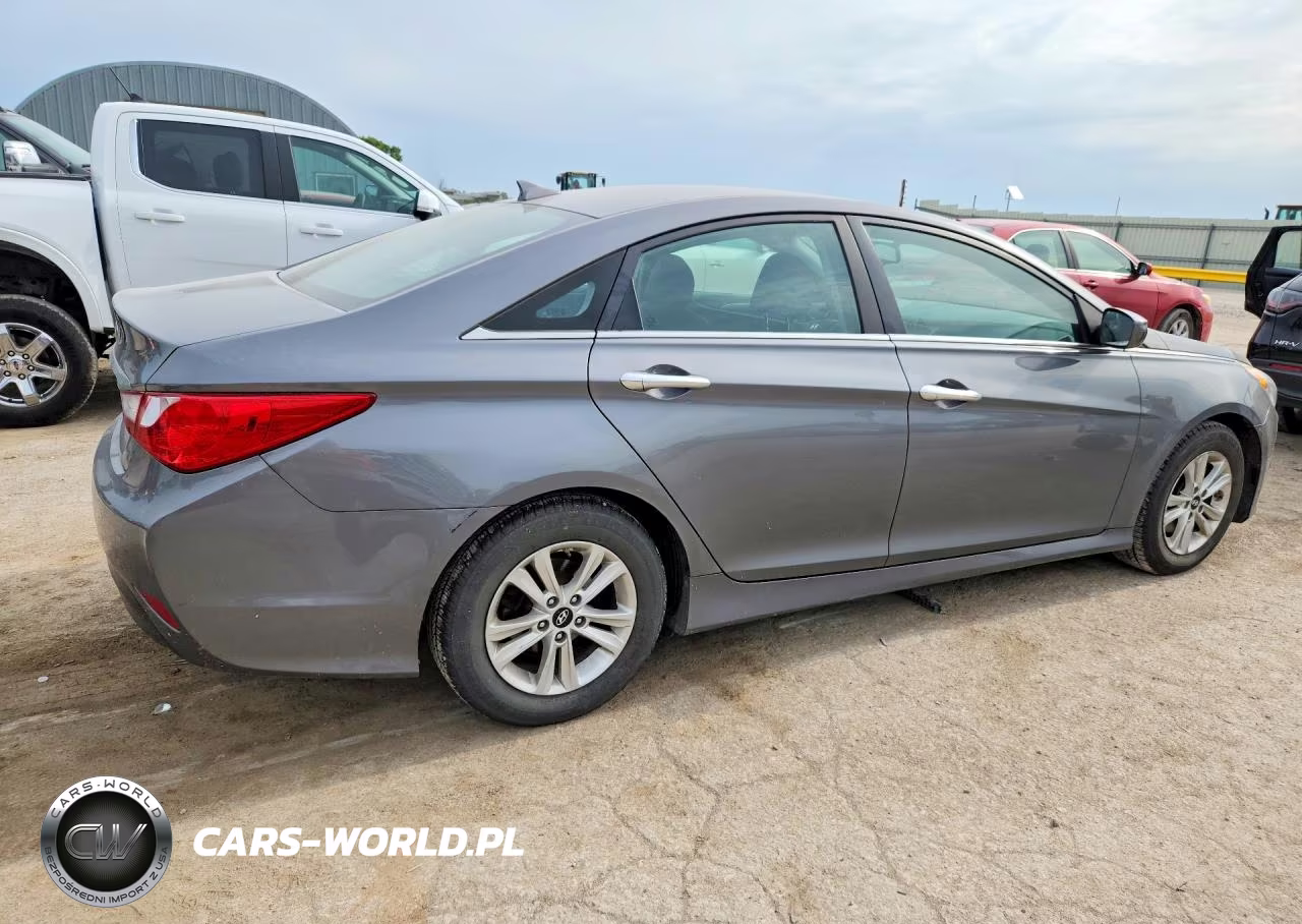 2014 Hyundai Sonata Gls VIN:5NPEB4AC2EH912185 - 3