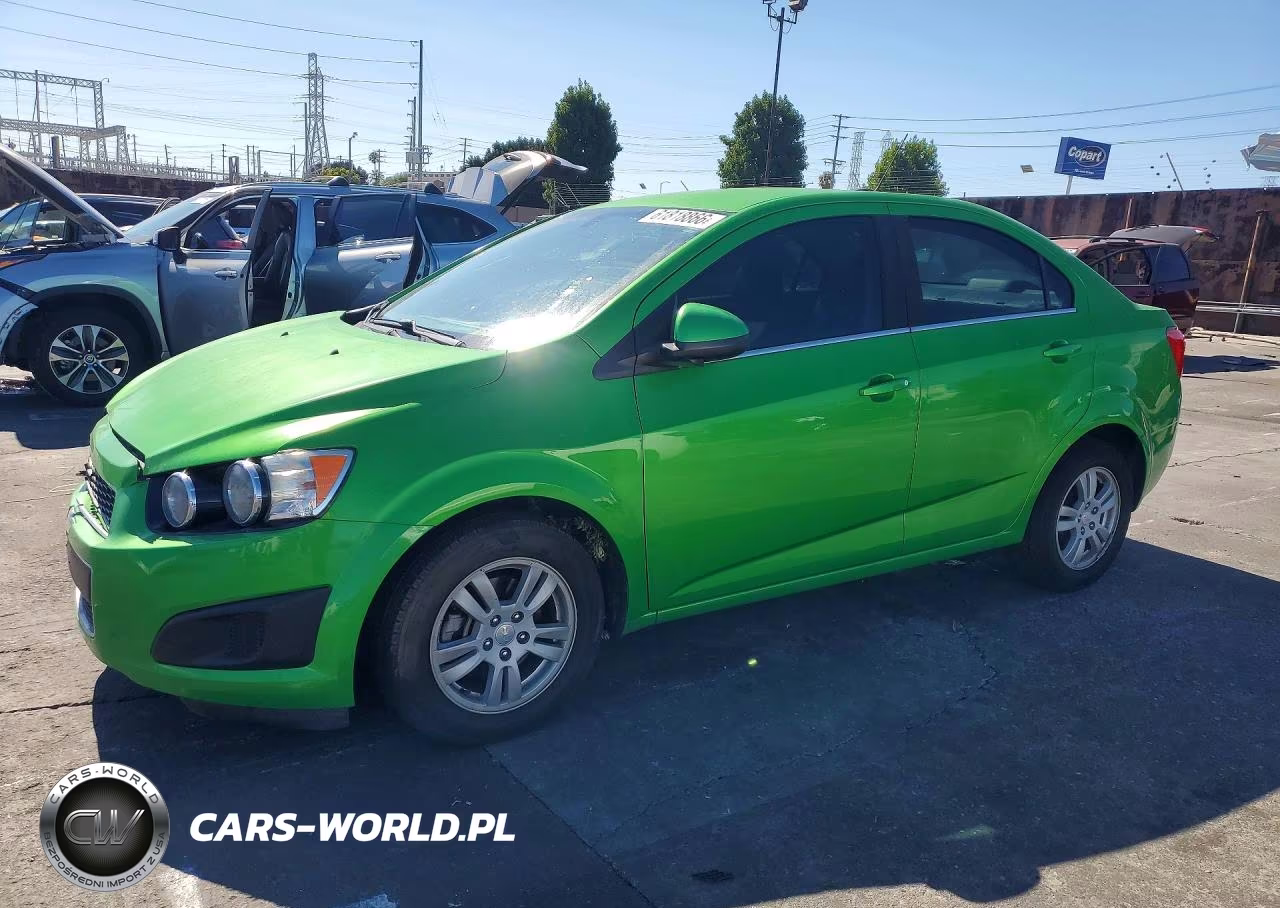 2015 Chevrolet Sonic Lt – zdjęcie 1 z 12
