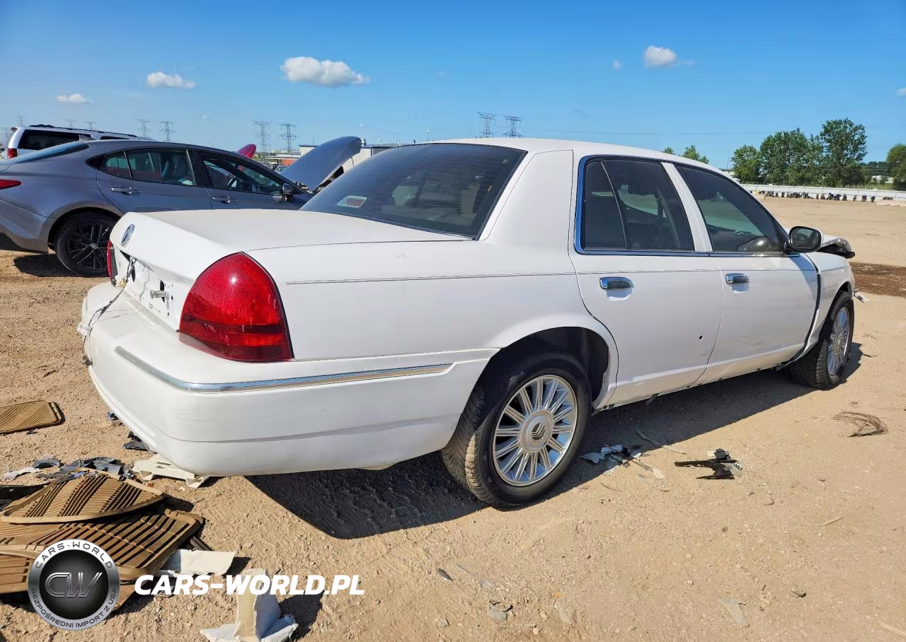 2008 Mercury Grand Marquis Ls VIN:2MEFM75V18X639043 - 3