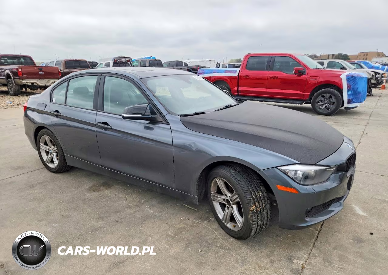 2013 BMW 328 Xi VIN:WBA3B3C52DJ976388 - 4
