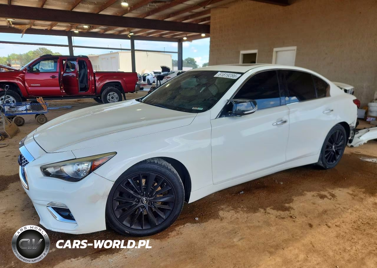 2018 Infiniti Q50 3.0T Luxe – zdjęcie 1 z 13