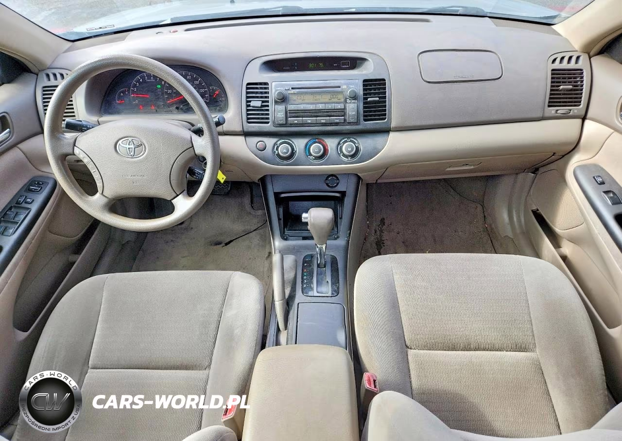 2005 Toyota Camry Le VIN:4T1BE32K05U630199 - 8