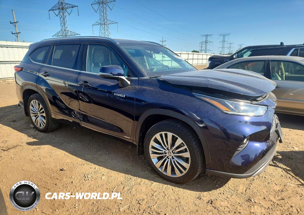 2021 Toyota Highlander Hybrid Platinum VIN:5TDEBRCH1MS046820 - 4