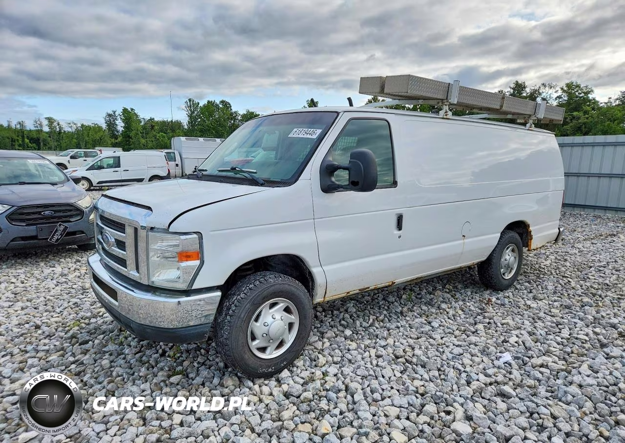 2014 Ford Econoline E250 Van – zdjęcie 1 z 13