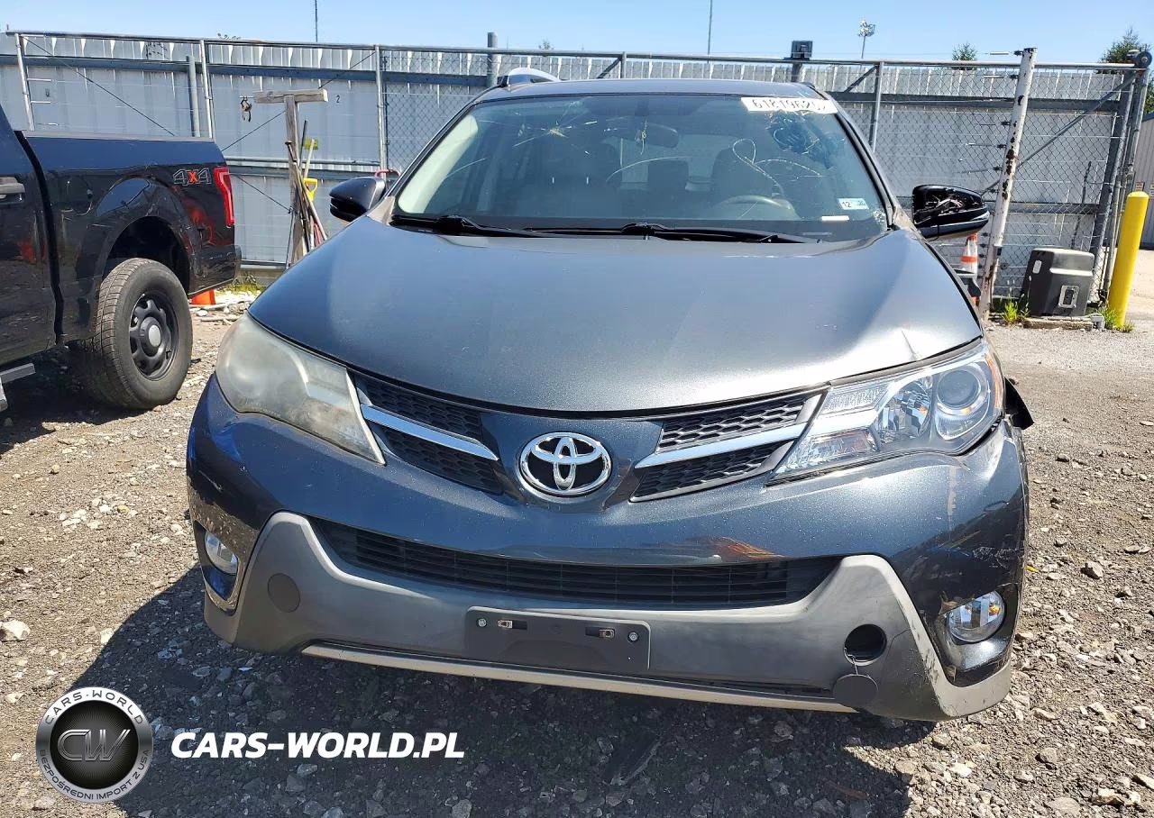 2015 Toyota Rav4 Xle VIN:JTMWFREV7FD069822 - 5