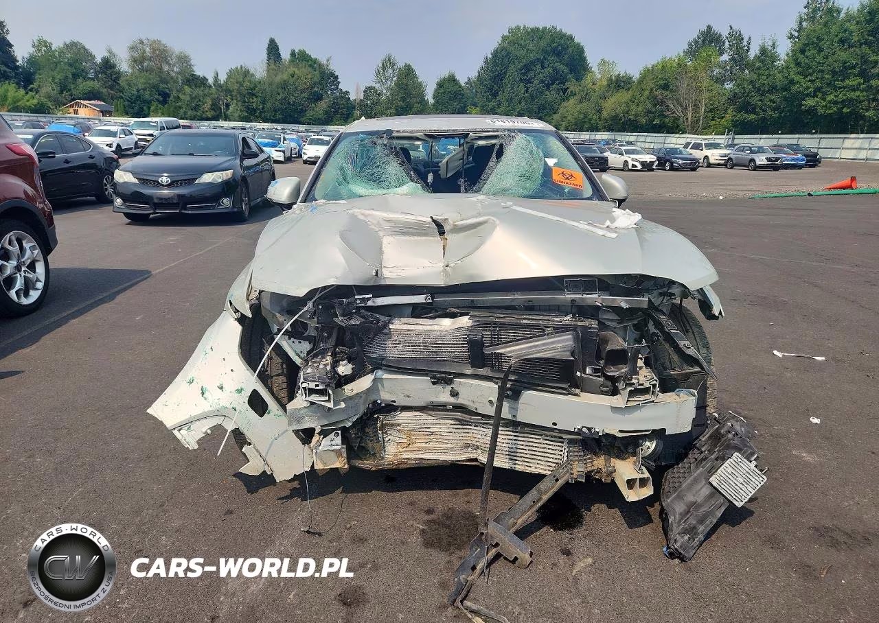 2019 Volvo S60 T5 Inscription VIN:7JR102FL2KG016861 - 5