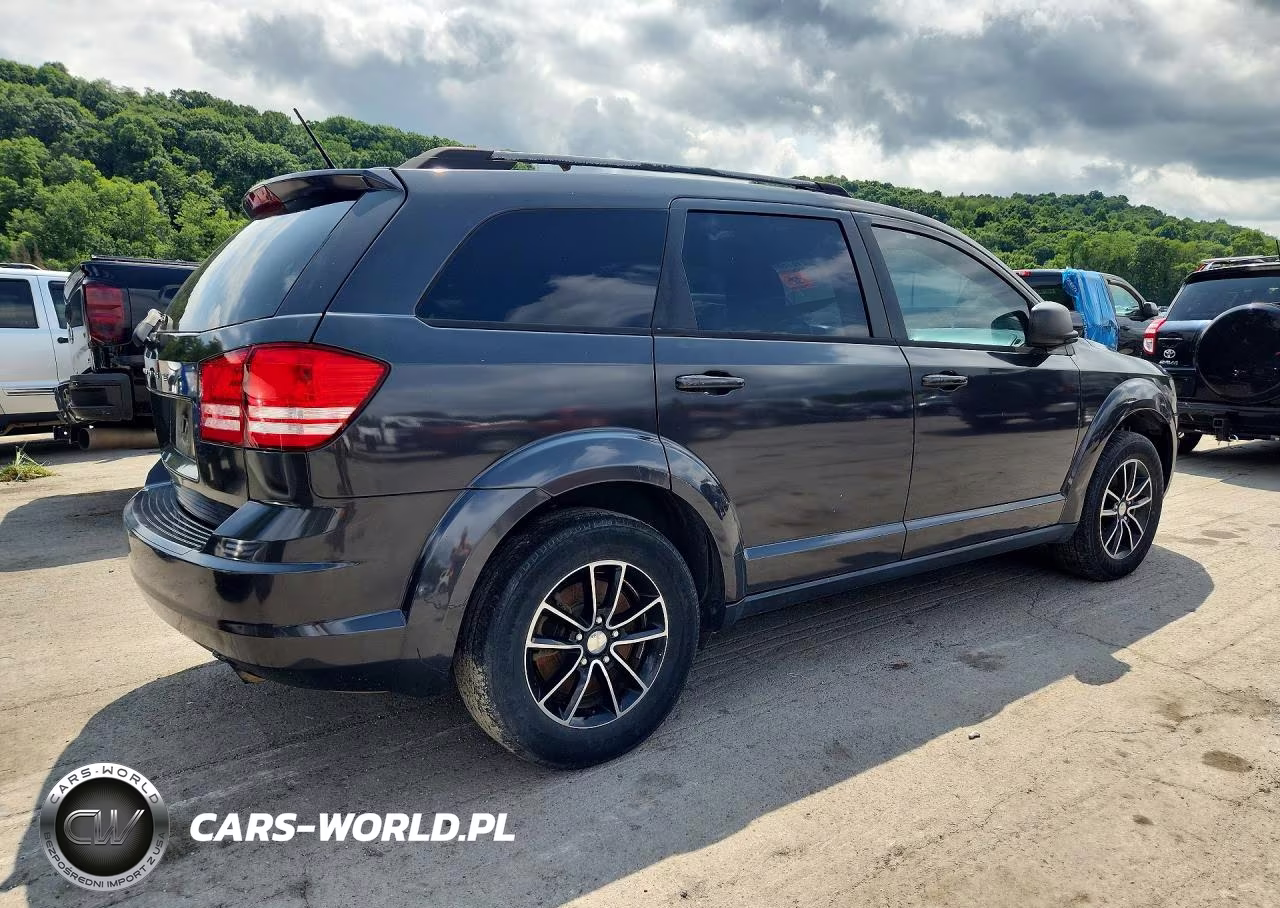 2017 Dodge Journey Se VIN:3C4PDCAB3HT573123 - 3