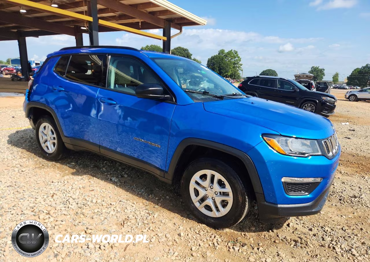 2018 Jeep Compass Sport VIN:3C4NJCAB0JT488391 - 4