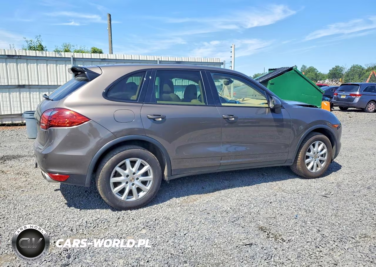 2012 Porsche Cayenne VIN:WP1AA2A25CLA08688 - 3