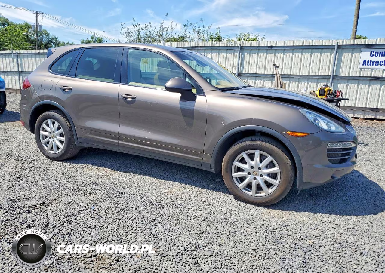 2012 Porsche Cayenne VIN:WP1AA2A25CLA08688 - 4