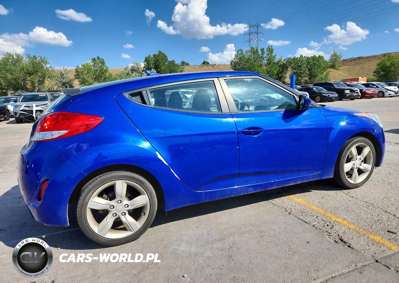 2014 Hyundai Veloster Gls(1.6 Std, Style, Tech VIN:KMHTC6AD4EU194262 - 3