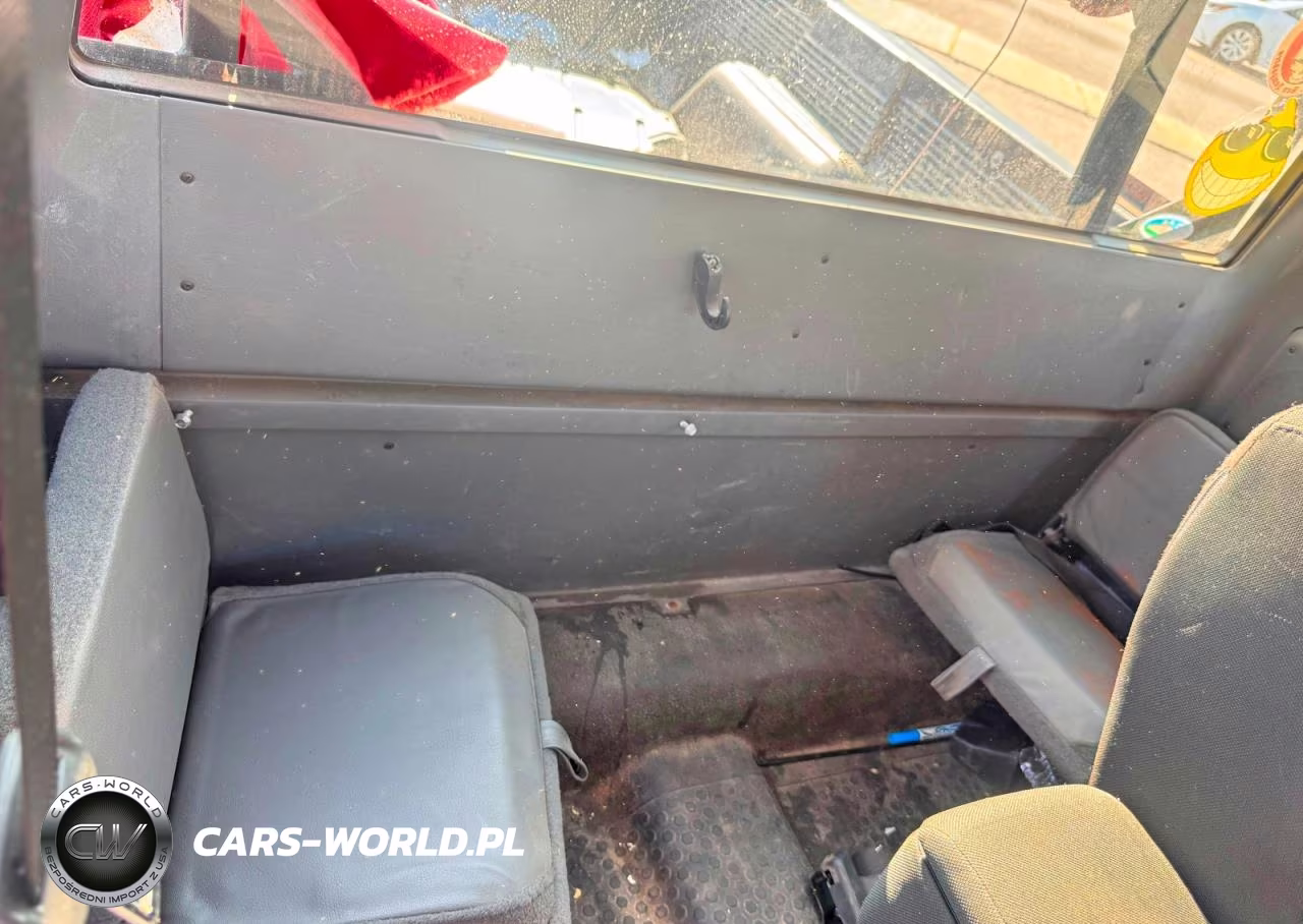 2011 Ford Ranger Super Cab VIN:1FTLR1FE0BPA57563 - 6