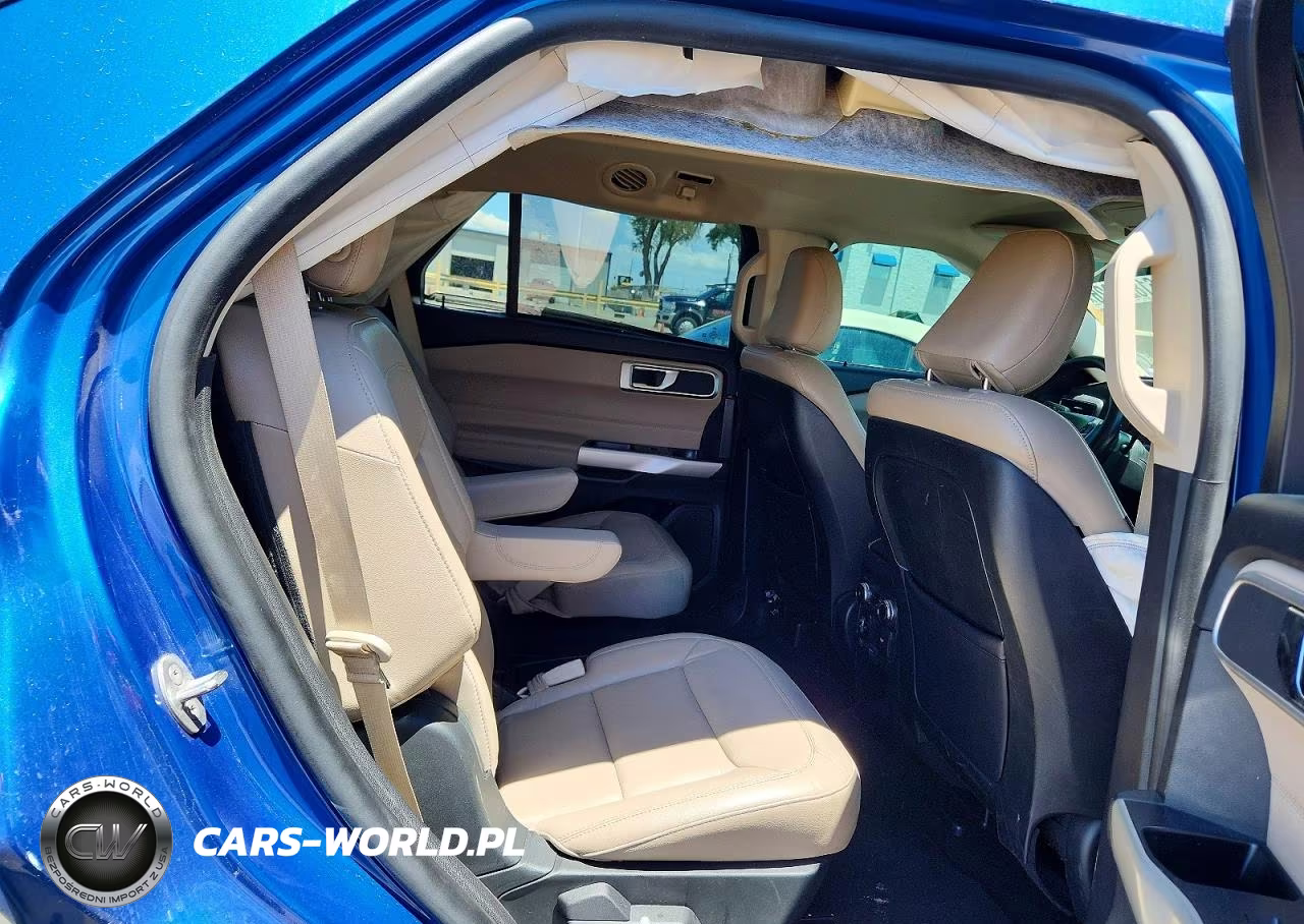 2020 Ford Explorer Xlt VIN:1FMSK8DH0LGC90636 - 11