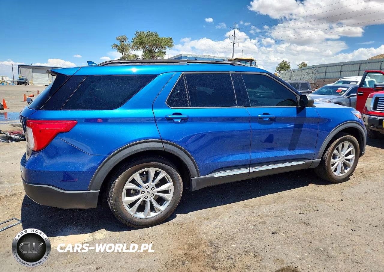 2020 Ford Explorer Xlt VIN:1FMSK8DH0LGC90636 - 3