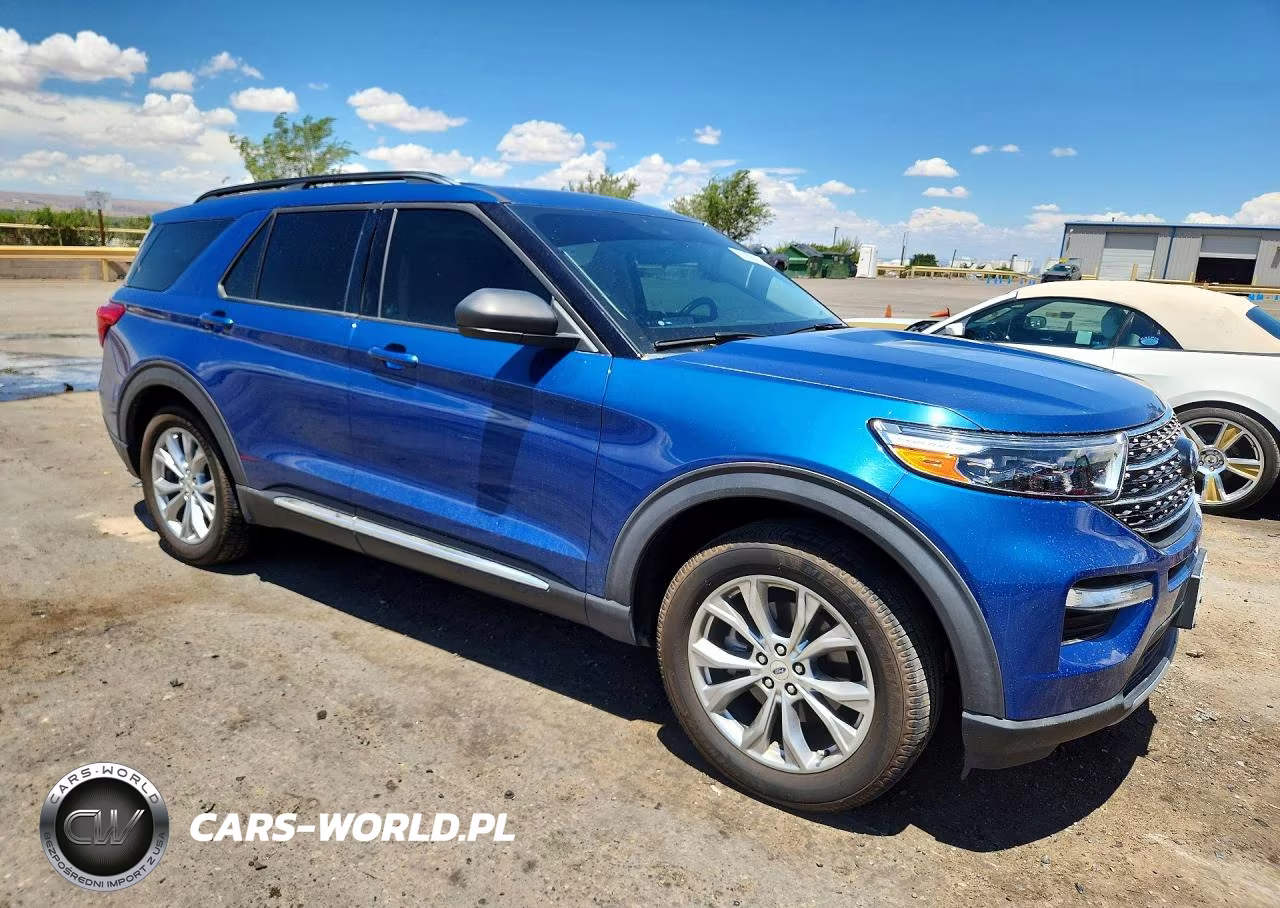2020 Ford Explorer Xlt VIN:1FMSK8DH0LGC90636 - 4