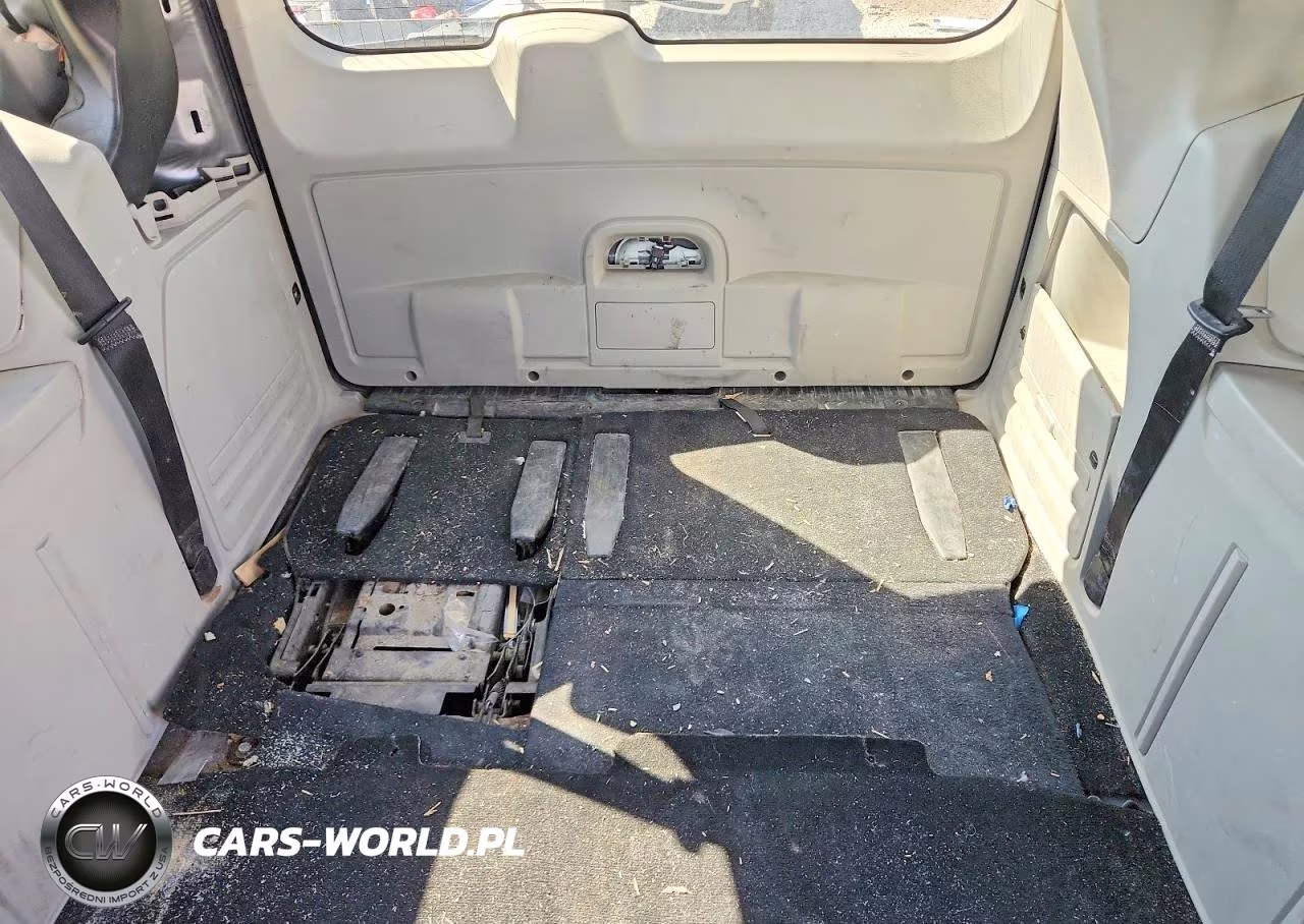 2012 Dodge Grand Caravan Sxt VIN:2C4RDGCG5CR196721 - 10