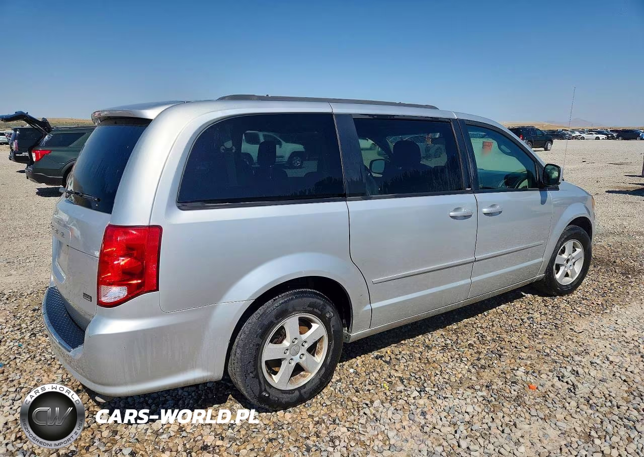 2012 Dodge Grand Caravan Sxt VIN:2C4RDGCG5CR196721 - 3