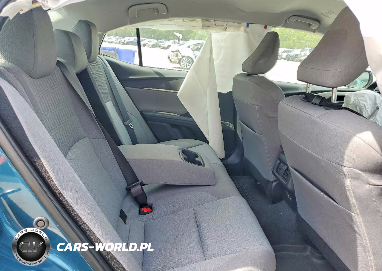 2025 Toyota Camry Le VIN:4T1DAACK3SU177442 - 10