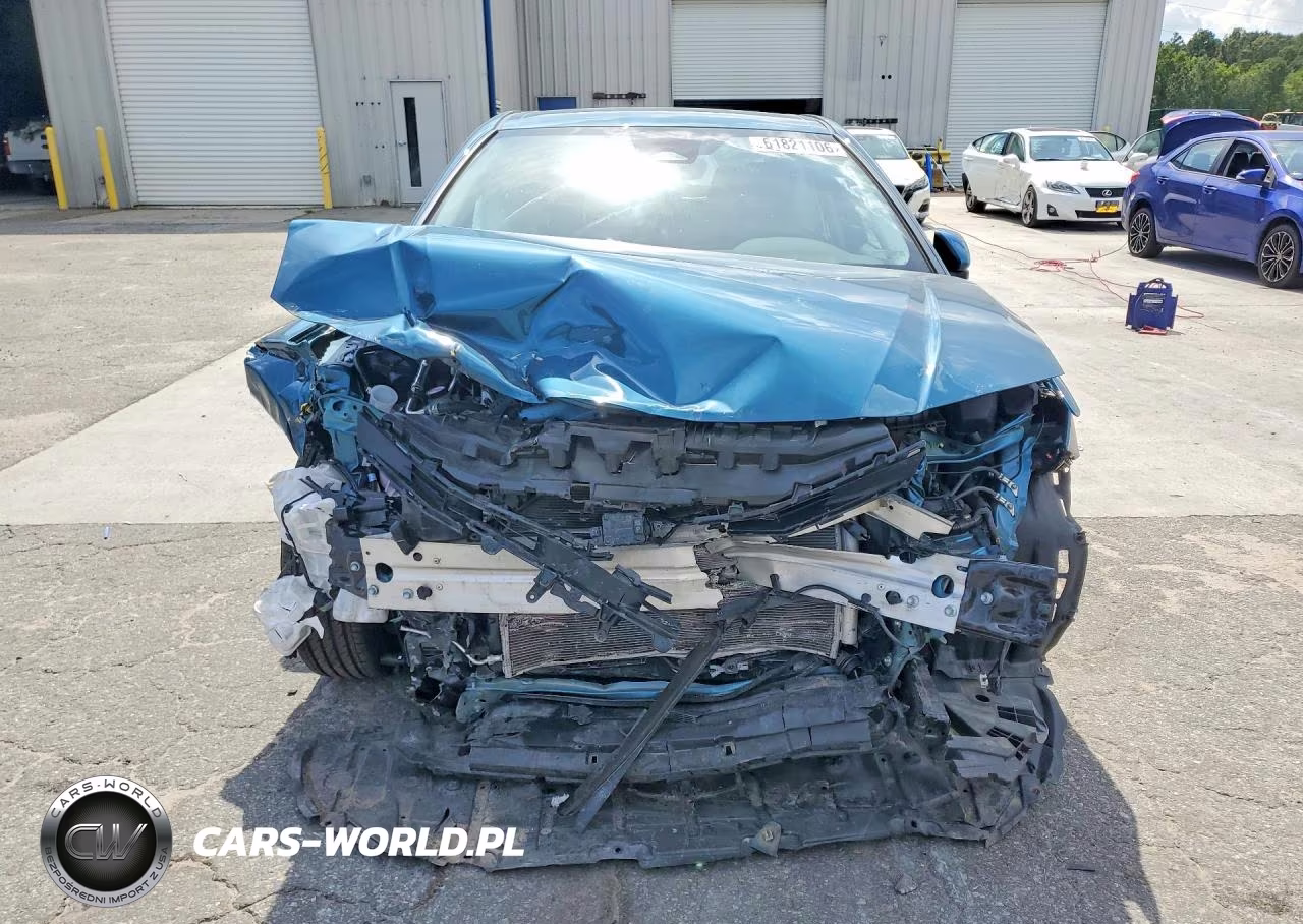 2025 Toyota Camry Le VIN:4T1DAACK3SU177442 - 5