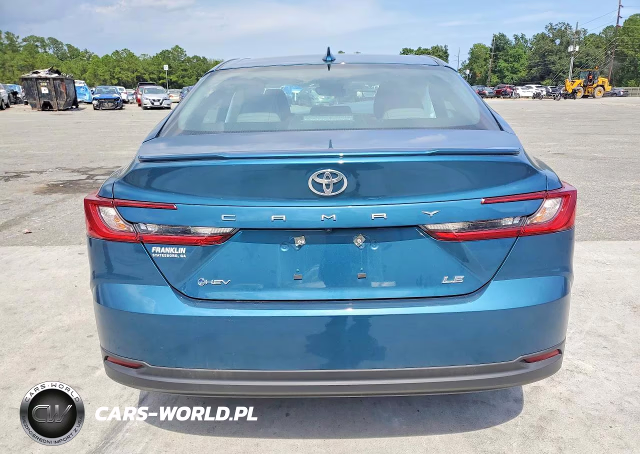 2025 Toyota Camry Le VIN:4T1DAACK3SU177442 - 6