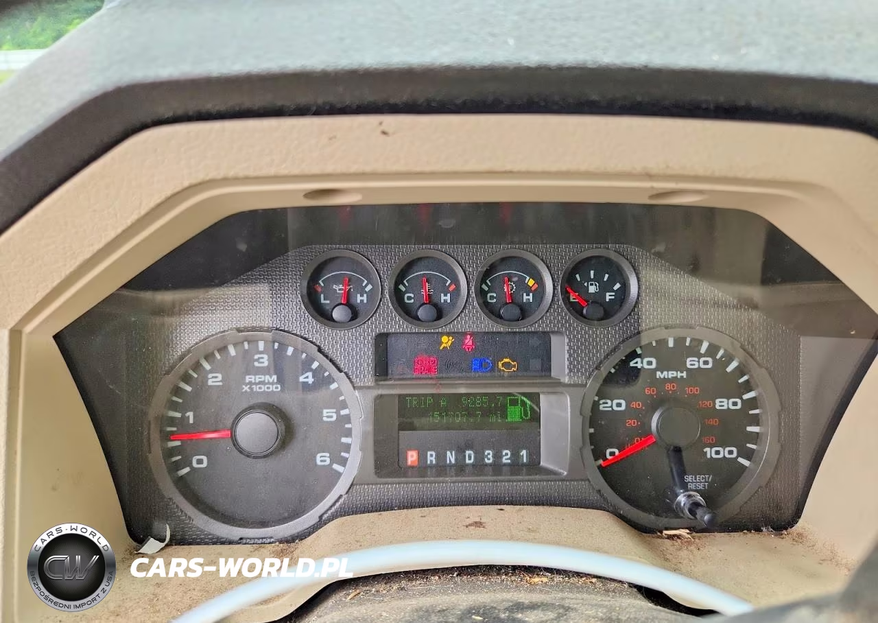 2010 Ford F250 Super Duty VIN:1FTSX2B50AEB15551 - 9