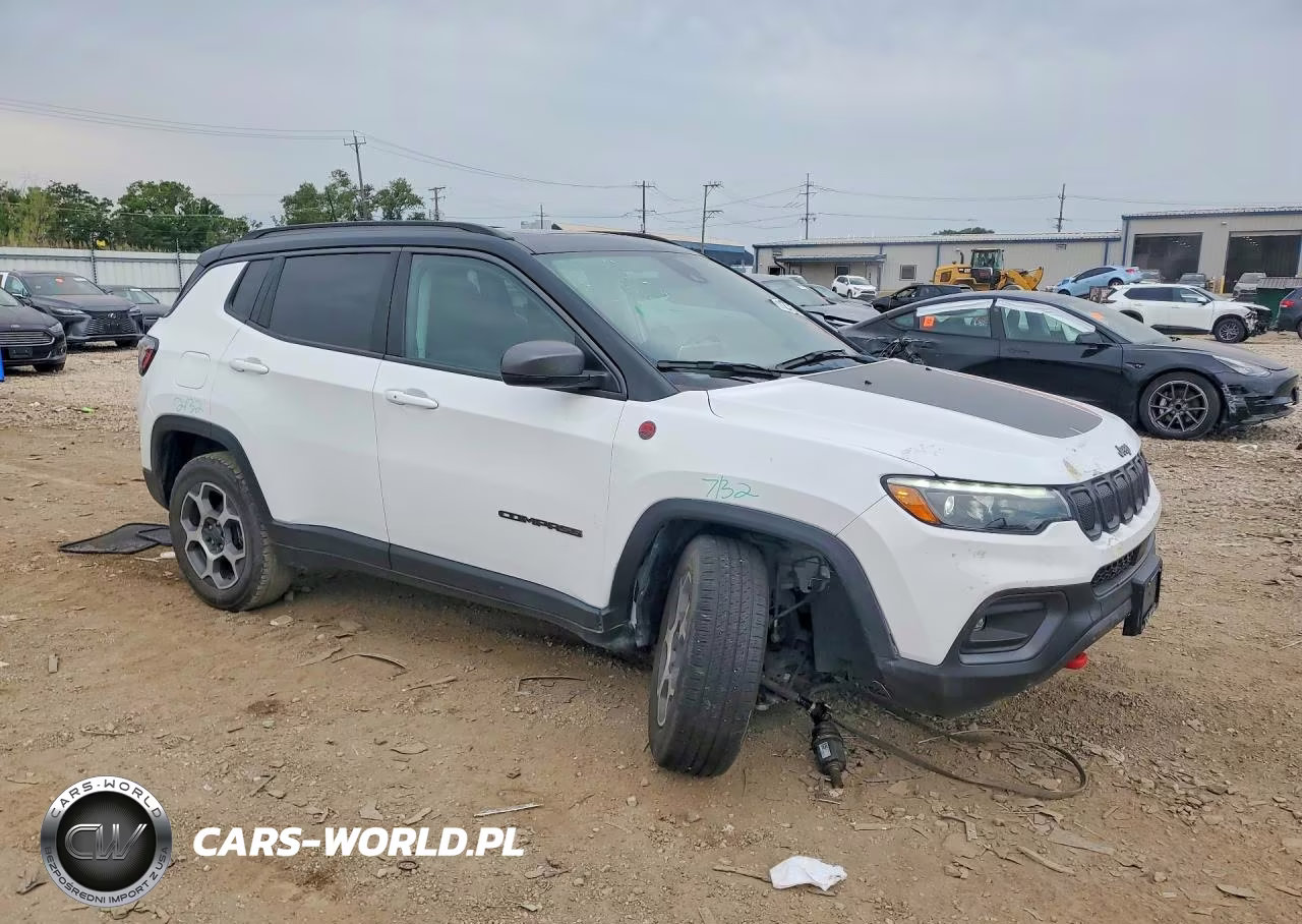 2022 Jeep Compass Trailhawk VIN:3C4NJDDB3NT156923 - 4