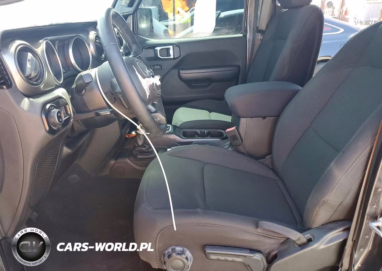 2020 Jeep Gladiator Sport S 4X4 VIN:1C6HJTAG5LL151567 - 7