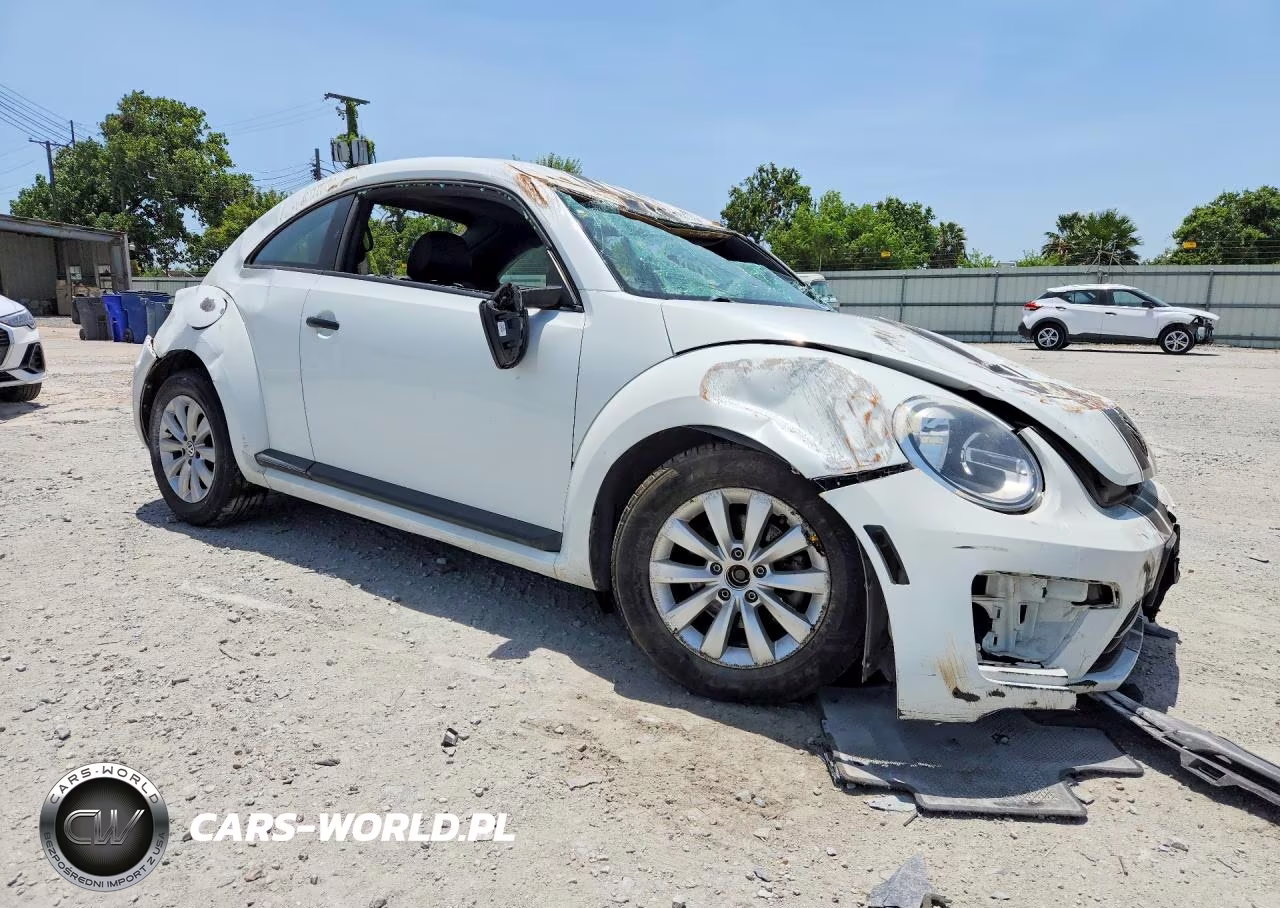 2017 Volkswagen Beetle 1.8T VIN:3VWF17AT8HM628189 - 4