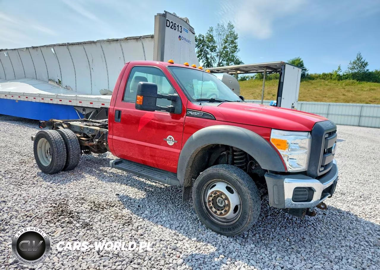 2015 Ford F550 Super Duty VIN:1FDUF5HT2FEC57955 - 4