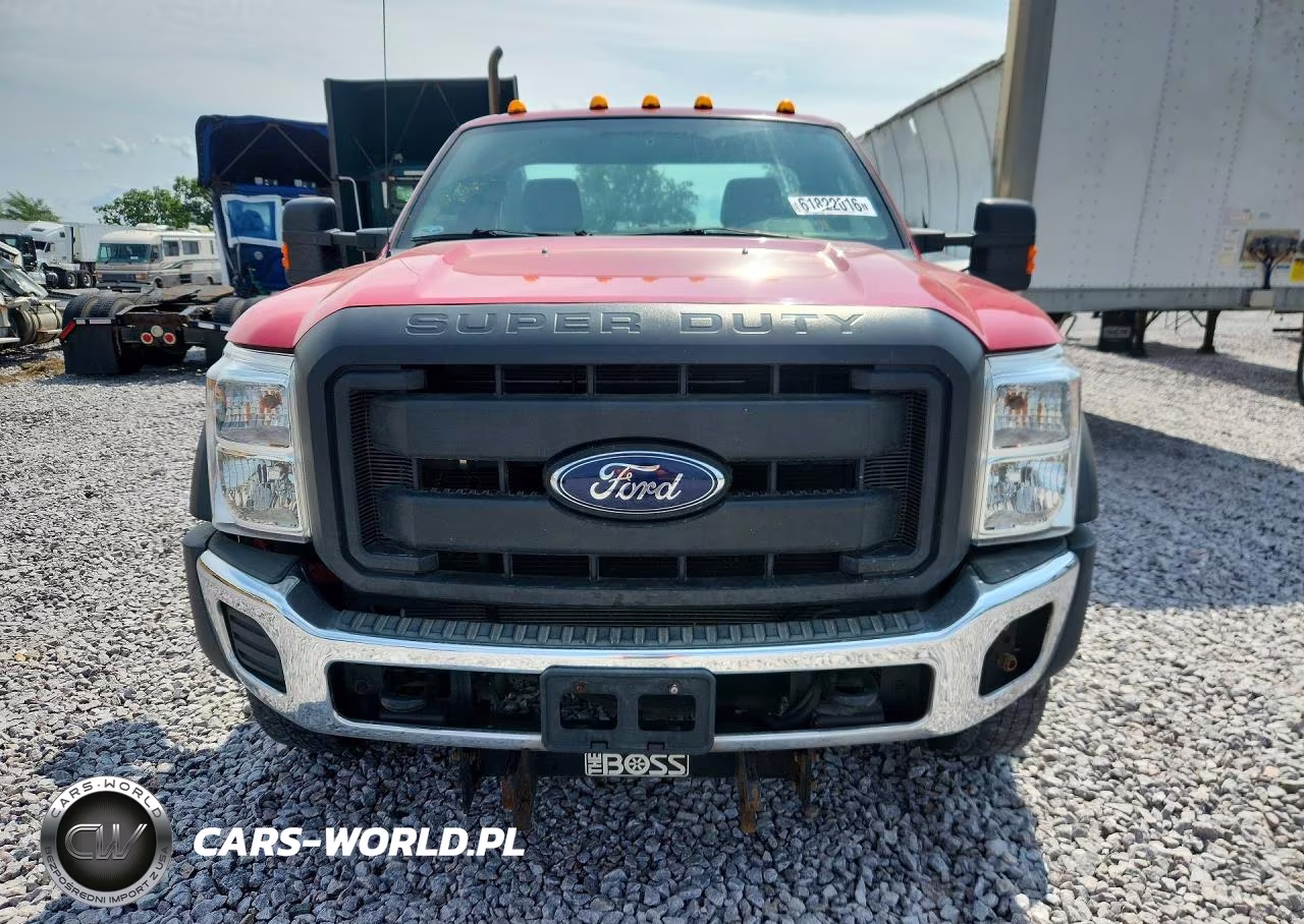 2015 Ford F550 Super Duty VIN:1FDUF5HT2FEC57955 - 5