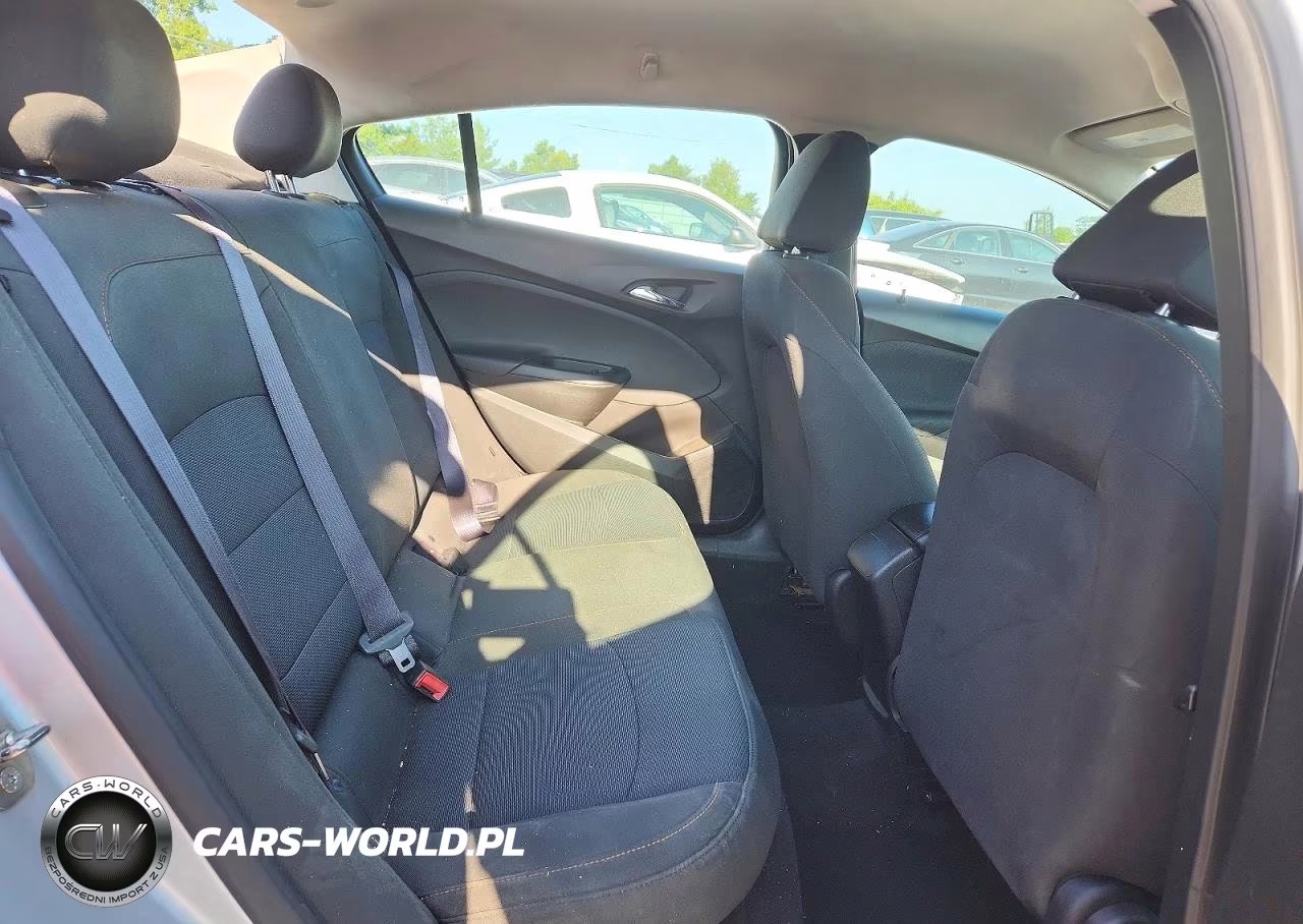 2016 Chevrolet Cruze Ls VIN:1G1BC5SM4G7267472 - 10