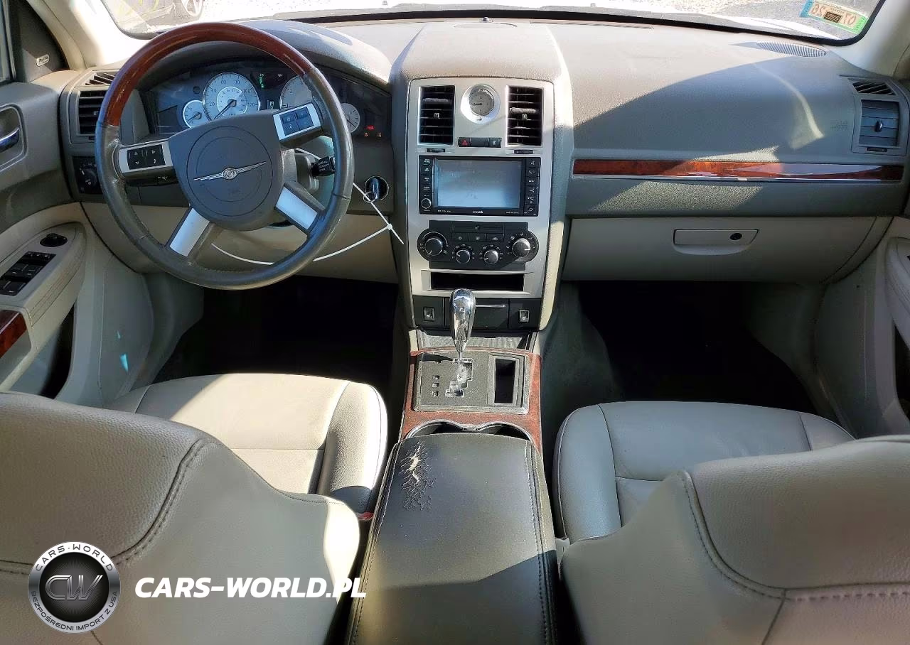 2008 Chrysler 300 Limited VIN:2C3LK33G88H187629 - 9