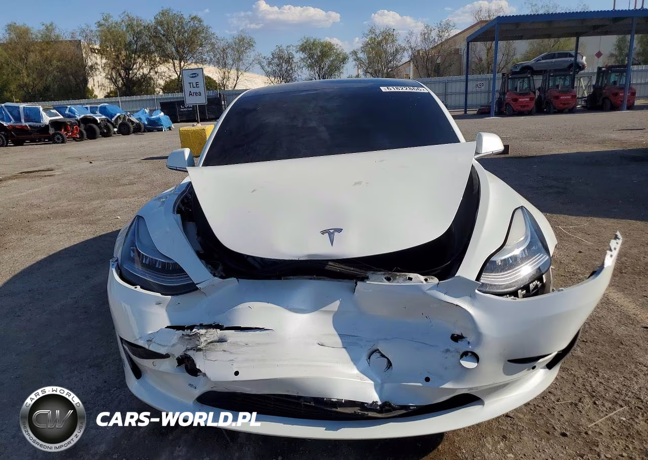2020 Tesla Model 3 VIN:5YJ3E1EA9LF634001 - 5