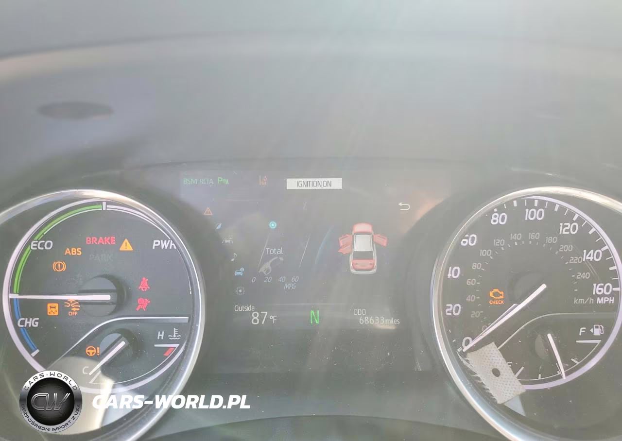 2018 Toyota Camry Hybrid Xle VIN:4T1B21HK0JU001055 - 9