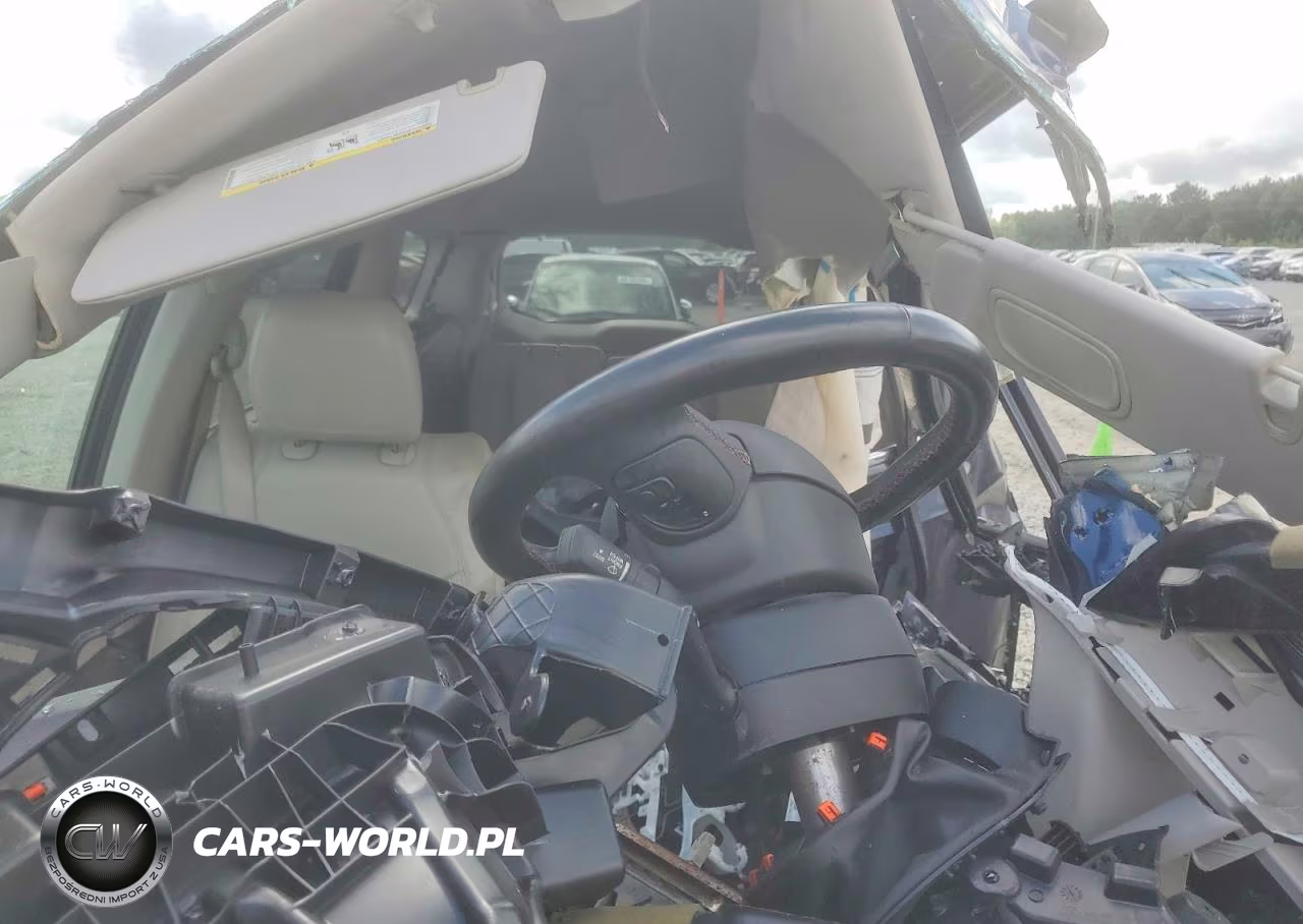 2018 Chrysler Pacifica Touring L VIN:2C4RC1BG1JR294028 - 10