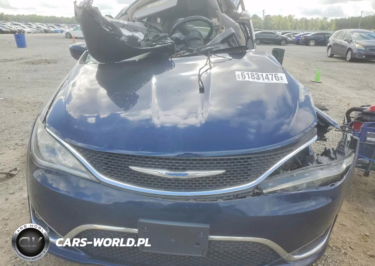 2018 Chrysler Pacifica Touring L VIN:2C4RC1BG1JR294028 - 12